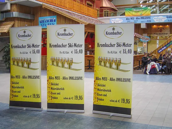 Roll-Up als POS im Snow Dome Bissigen