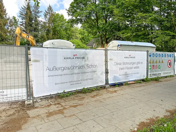 Werbung, die ins Auge sticht: Unsere bedruckten Werbeplanen machen den Unterschied.